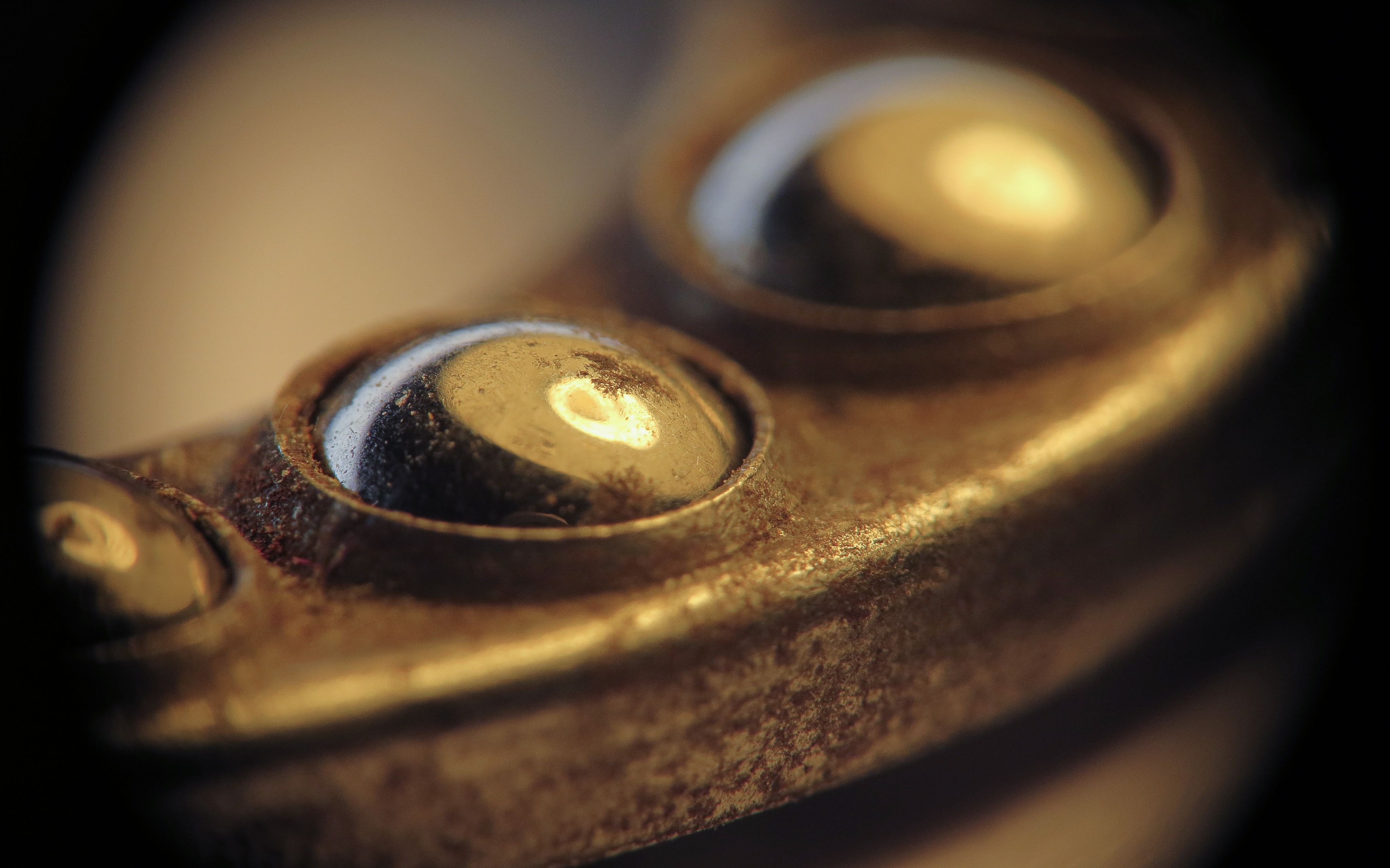 Industrial ball bearings